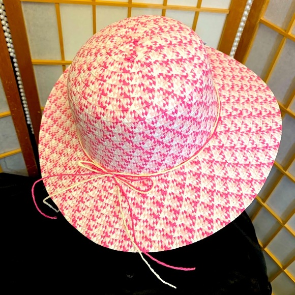 FLOPPY PINK SUN HAT FOR GIRL’S NWT - Picture 4 of 5
